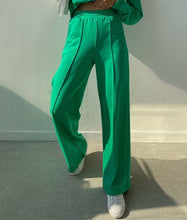 將圖片載入圖庫檢視器 Winter Women Tracksuit Set
