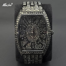 将图片加载到图库查看器，Popular Tonneau Diamond Watch
