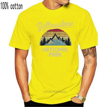 将图片加载到图库查看器，Retro Yellowstone National Park T-Shirt
