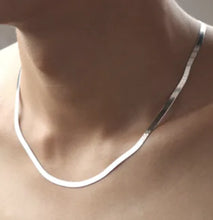 将图片加载到图库查看器，Choker Necklace for Women
