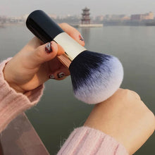 將圖片載入圖庫檢視器 Big Size Makeup Brushes Powder Face Blush Brush
