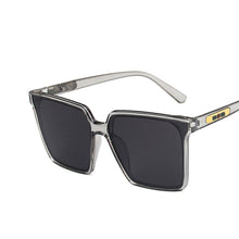 将图片加载到图库查看器，Designer Square Sunglasses
