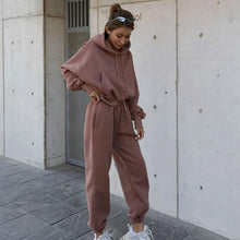 将图片加载到图库查看器，Women Warm Hoodie and Pants Set
